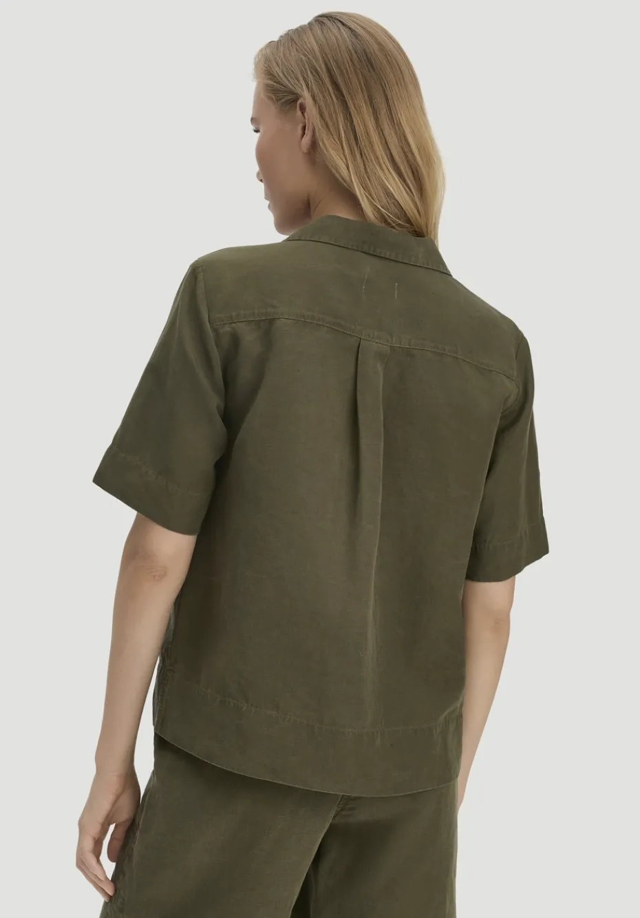 hessnatur Bluse Relaxed aus TENCEL™ Lyocell mit Leinen von goldoliv New