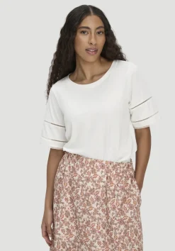 hessnatur Bohemian Lace-T-Shirt Oversize aus reiner Bio-Baumwolle von naturweiss