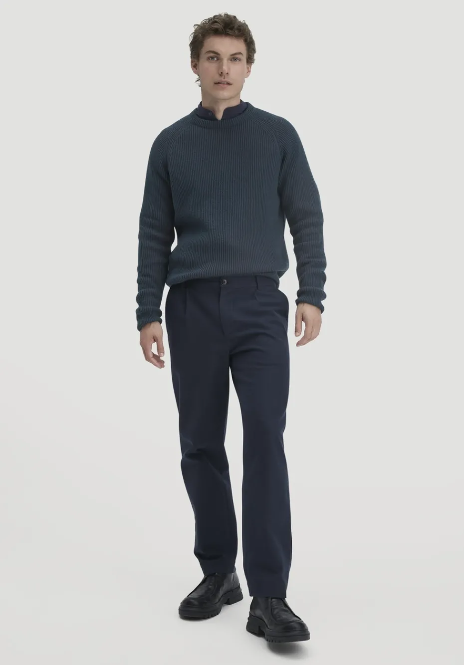 hessnatur Chino RON Relaxed aus Bio-Baumwolle von marine New