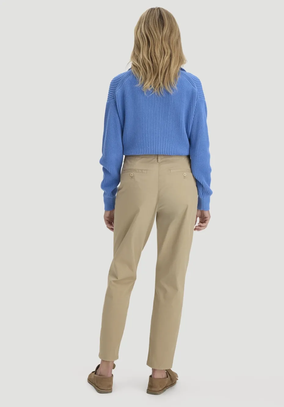 hessnatur Chino Straight Leg Regular aus Bio-Baumwolle von goldsand Clearance