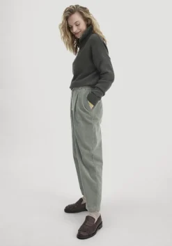 hessnatur Cordhose Relaxed aus reiner Bio-Baumwolle von steppengras Best