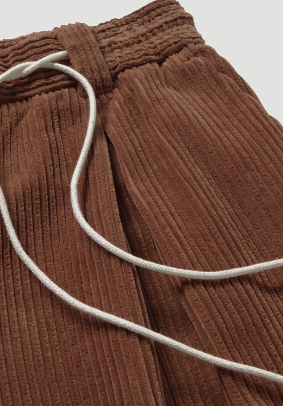 hessnatur Cordhose Relaxed aus reiner Bio-Baumwolle von rost Best