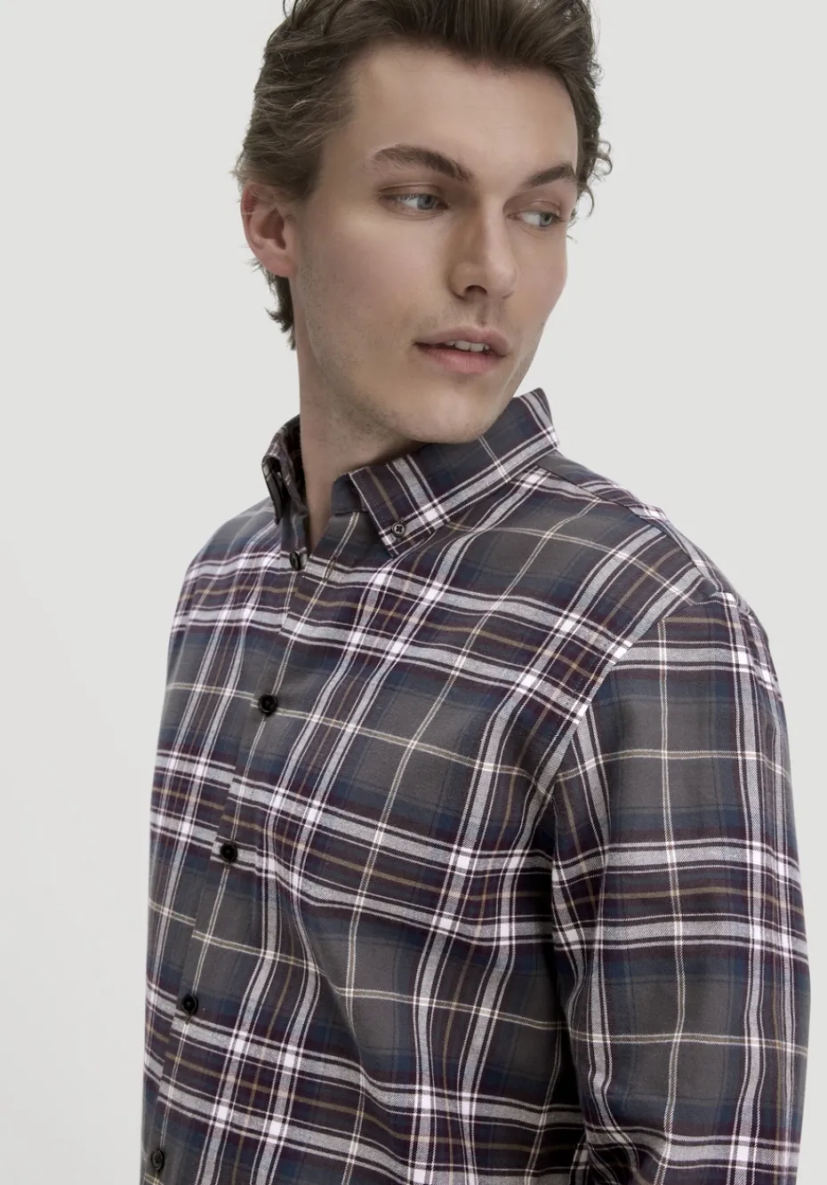 hessnatur Flanell Karo Hemd Regular aus reiner Bio-Baumwolle von anthrazit