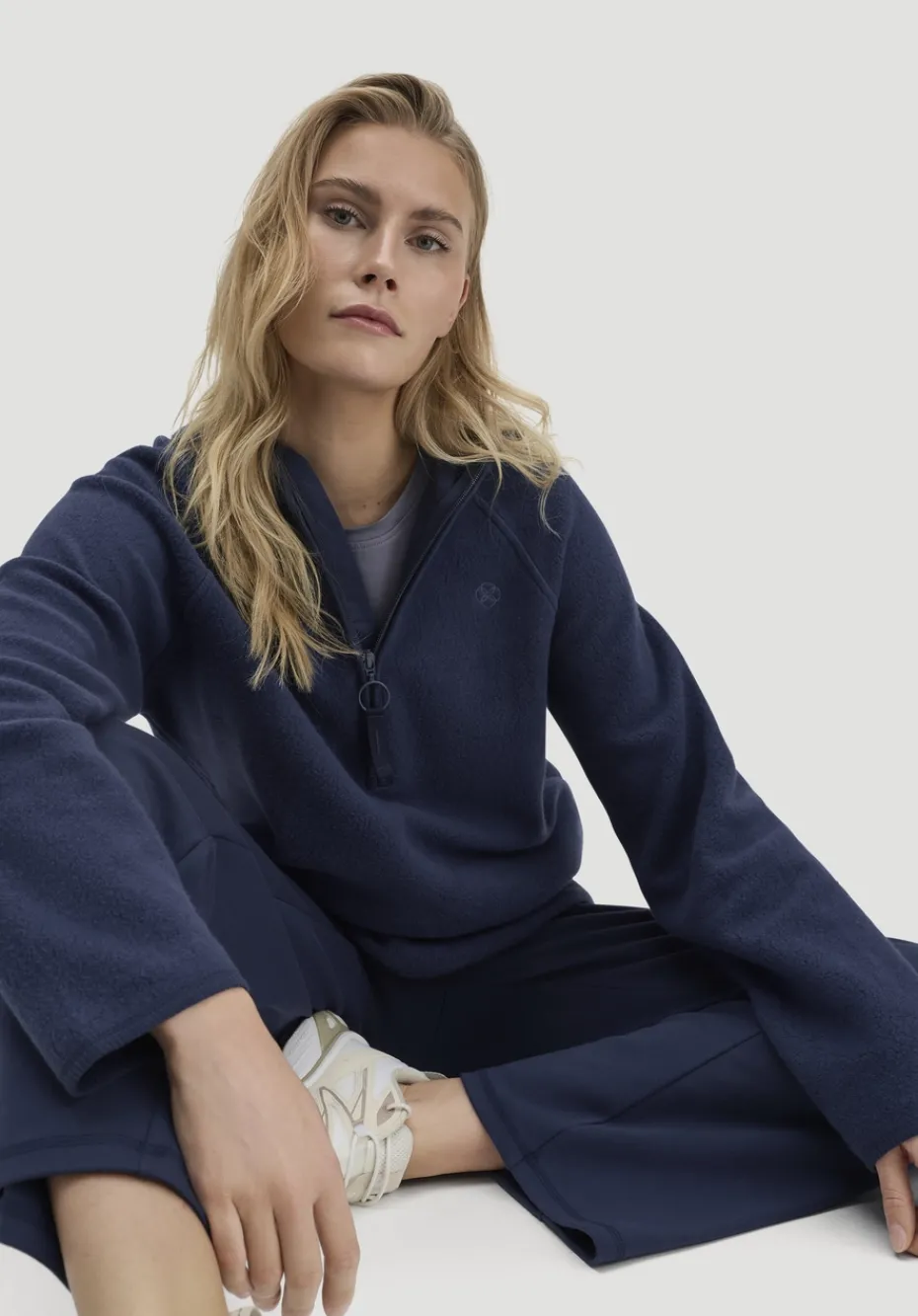 hessnatur Fleece Hoodie Relaxed ACTIVE LIGHT aus reiner Bio-Baumwolle von mitternachtsblau Best