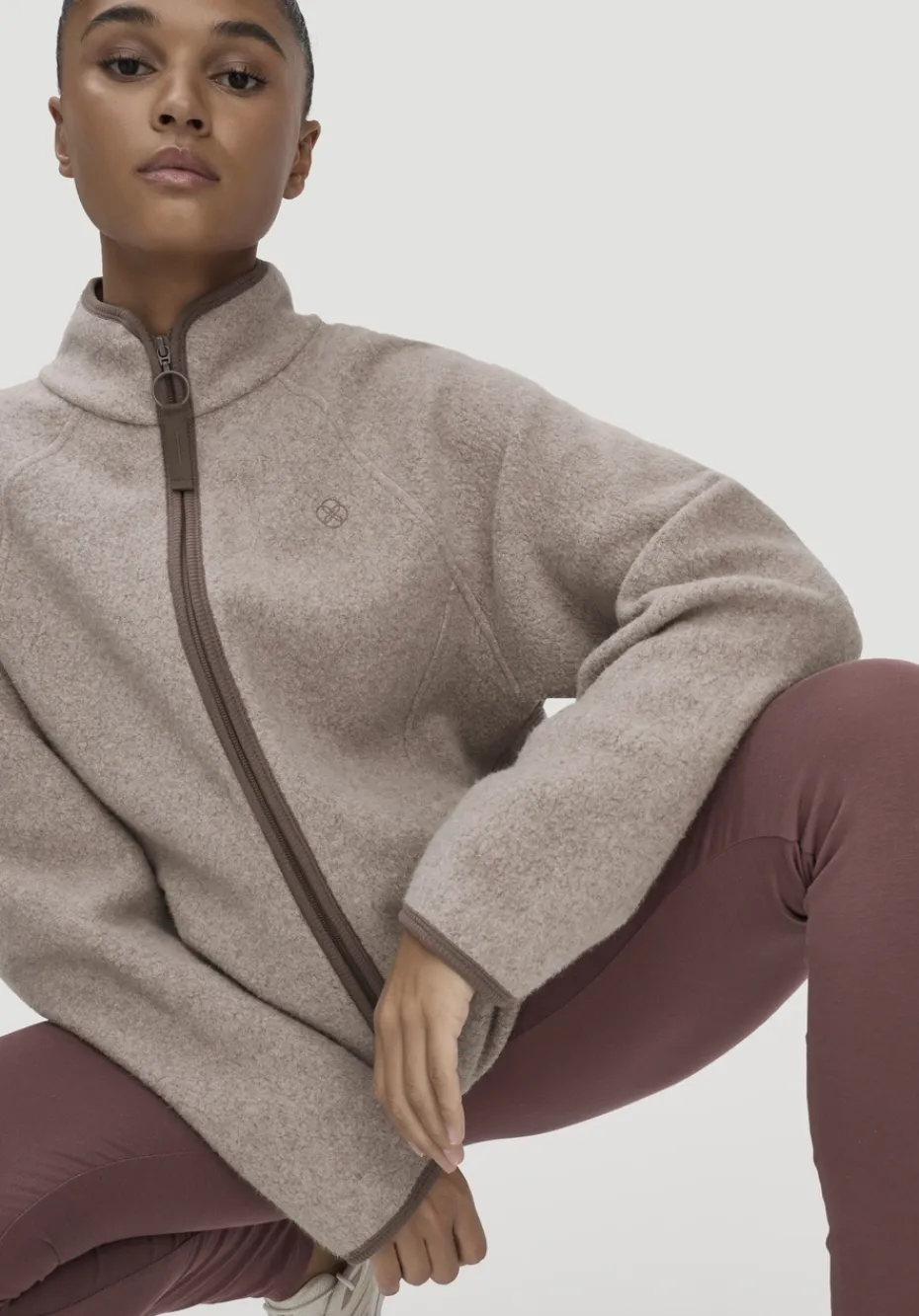 hessnatur Fleece Jacke Relaxed ACTIVE LIGHT aus Bio-Baumwolle von mandelbraun Discount