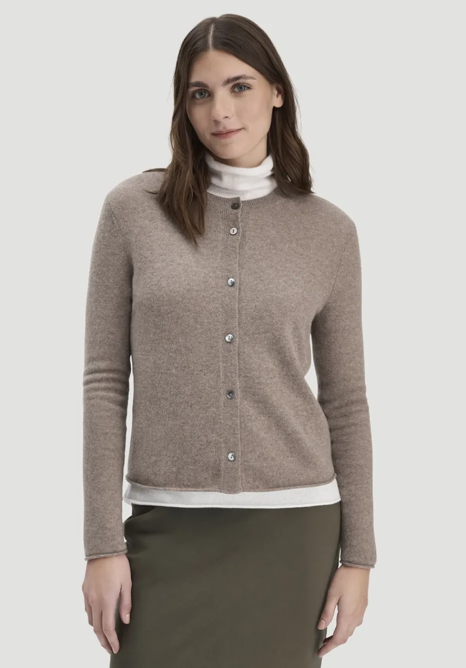 hessnatur FTC × Strick Jacke Regular aus reinem Cashmere von camel