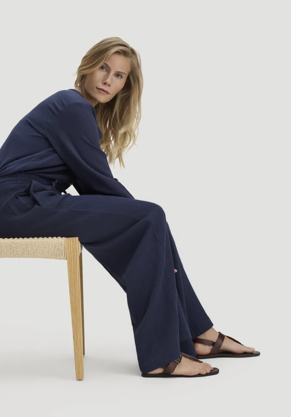 hessnatur Gewebe Hose Wide Leg aus reiner Bio-Baumwolle von dunkelblau Online