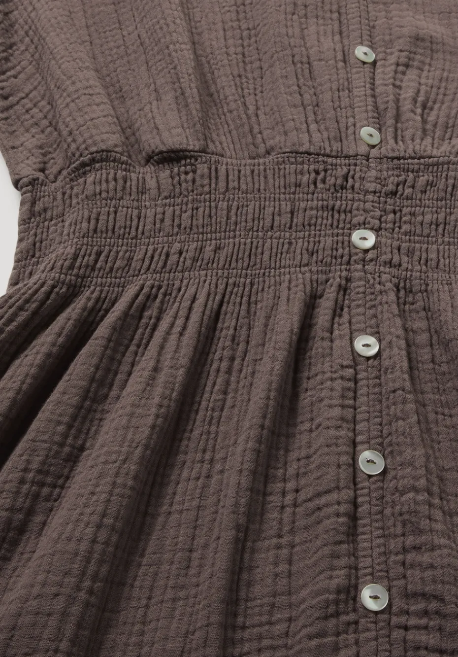hessnatur Gewebe Kleid mit Taillierung Midi aus reiner Bio-Baumwolle von mocca Online