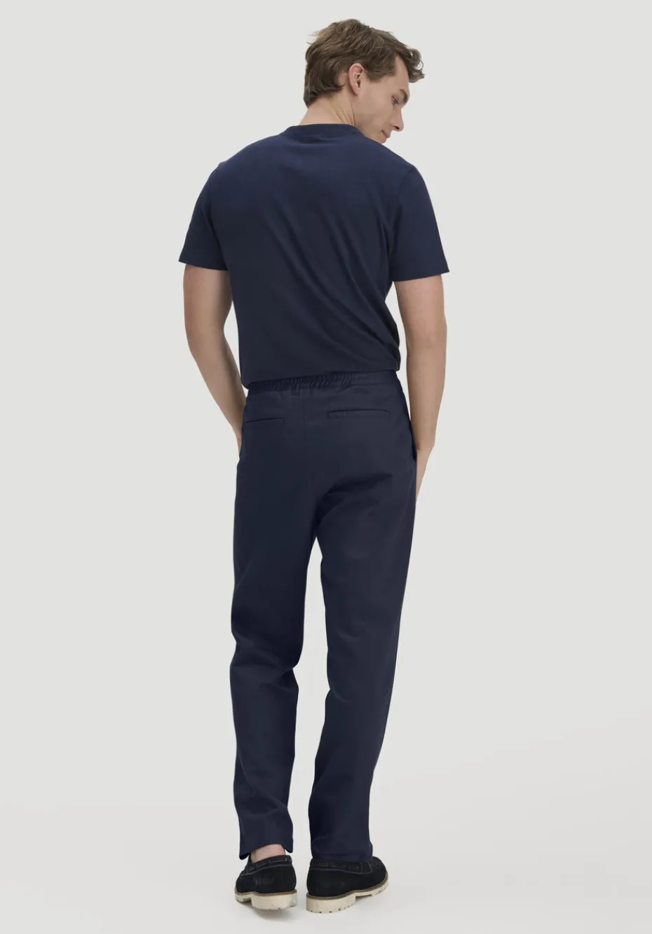 hessnatur Hose ENEA Regular aus Bio-Baumwolle mit Leinen von marine Sale