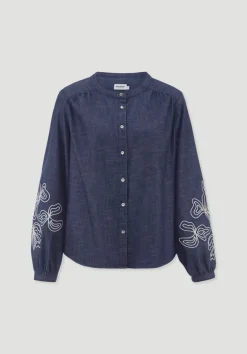 hessnatur Jeans Bluse Embroidery Relaxed aus reiner Bio-Baumwolle von pure blue Best