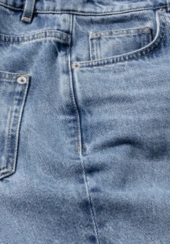 hessnatur Jeans HANNA Mom High Rise aus reinem Bio-Denim von medium blue