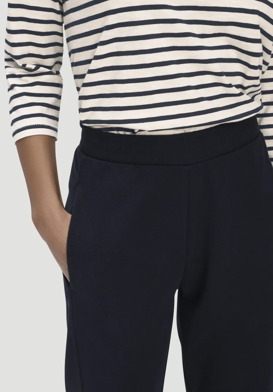 hessnatur Jersey Hose Regular aus Bio-Baumwolle von marine Sale