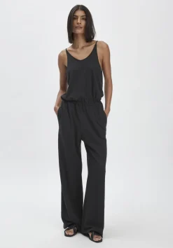 hessnatur Jersey Jumpsuit Relaxed aus Leinen und Bio-Baumwolle von schwarz Online