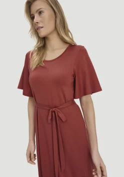hessnatur Jersey Kleid Kniebedeckend Slim aus TENCEL™ Lyocell von terrakotta New