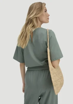 hessnatur Jersey Overall Relaxed aus reiner Bio-Baumwolle von mattgrün Hot