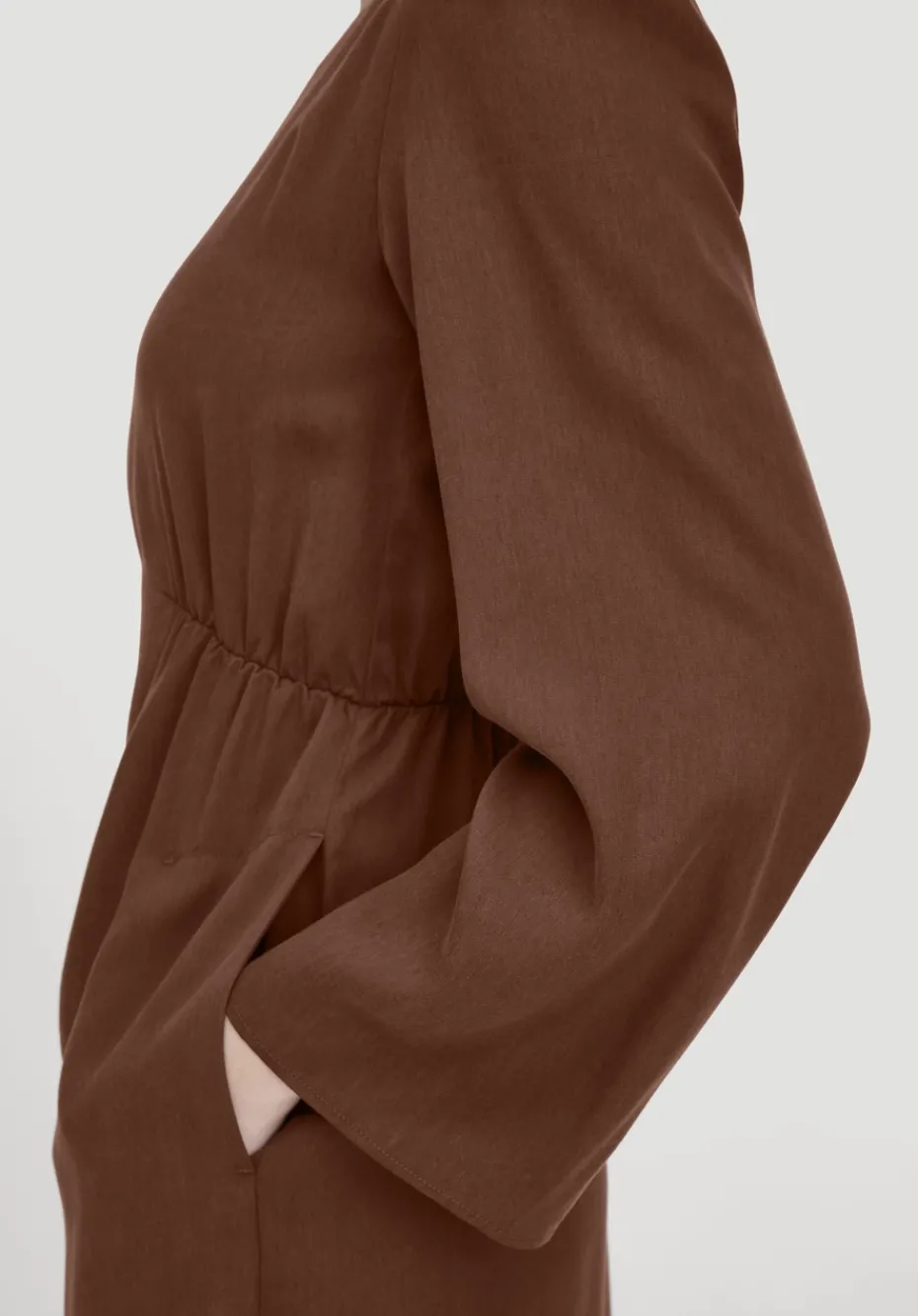hessnatur Kleid Kniebedeckend aus reinem TENCEL™ Lyocell von dunkles rost Hot