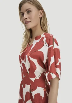 hessnatur Kleid mit Taillierung Midi aus reinem Leinen von terrakotta Clearance