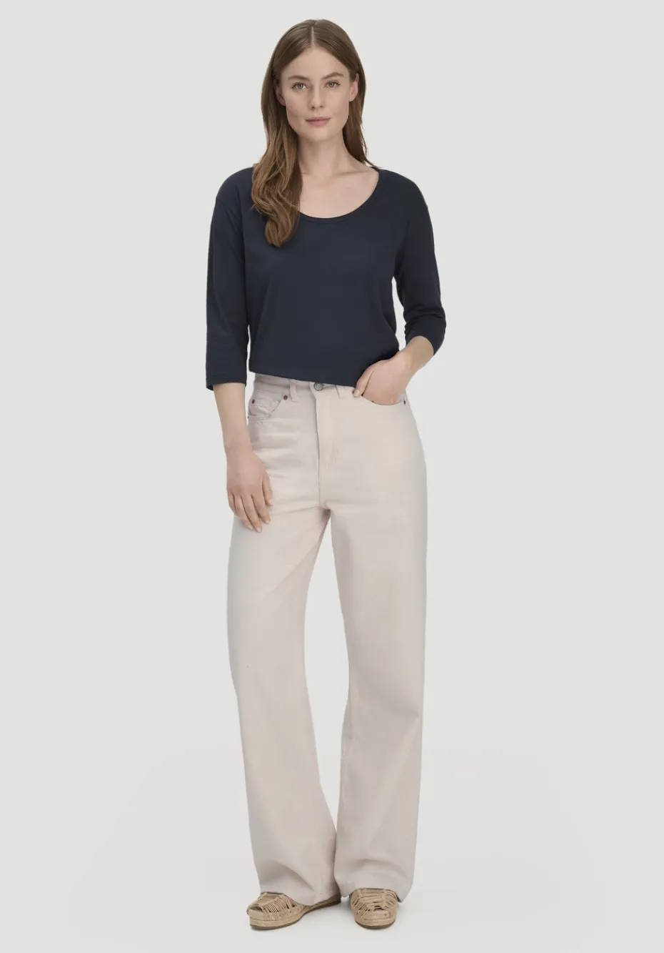 hessnatur Light Slub Longsleeve Relaxed aus reiner Bio-Baumwolle von marine Online