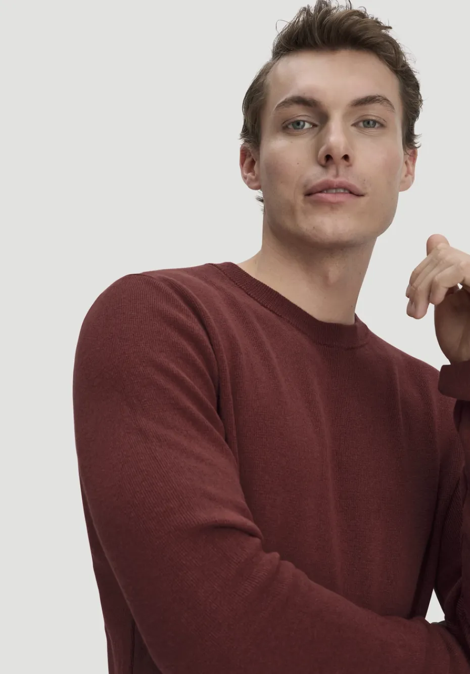 hessnatur Milano Strick Pullover Regular aus Leinen mit Bio-Baumwolle und LENZING™ ECOVERO™ Viskose von mahagoni Outlet