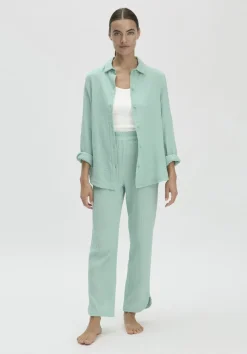 hessnatur Musselin Schlafhose Regular PURE COMFORT aus reiner Bio-Baumwolle von jadegrün Sale