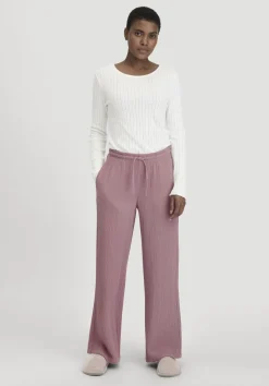 hessnatur Musselin Schlafhose Relaxed PURE COMFORT aus reiner Bio-Baumwolle von altrosa