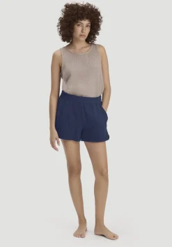 hessnatur Musselin Schlafshorts PURE COMFORT aus reiner Bio-Baumwolle von dunkelblau New