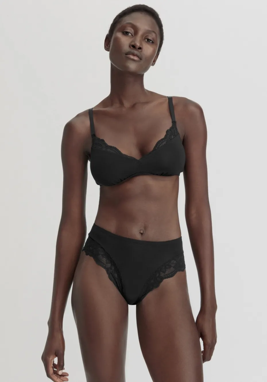 hessnatur Panty PURE SENSE LACE aus TENCEL™ Modal von schwarz Discount