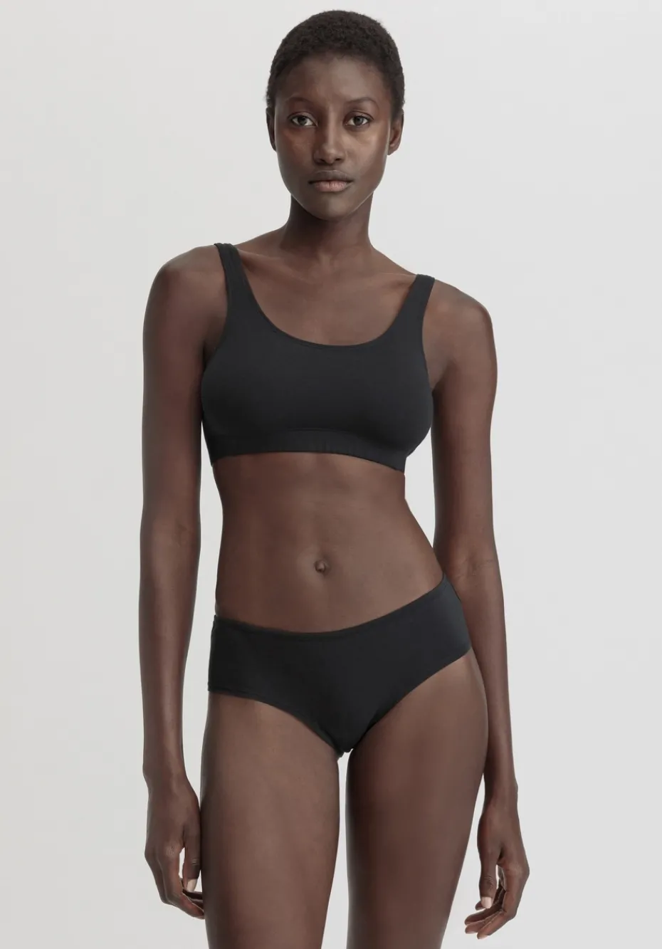 hessnatur Panty Regular Cut COTTON FEEL aus Bio-Baumwolle von schwarz Online