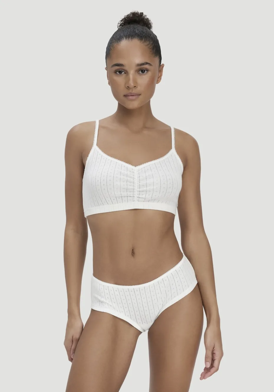 hessnatur Pointelle Panty Regular Cut PURE COTTON aus reiner Bio-Baumwolle von naturweiss New