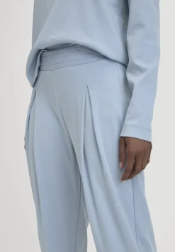 hessnatur Pyjama PURE COTTON aus reiner Bio-Baumwolle von helles jeansblau Sale