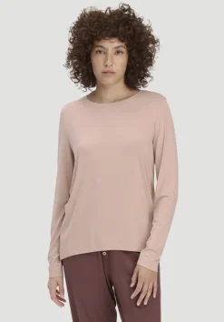 hessnatur Schlaf Longsleeve PURE FLOW aus TENCEL™ Modal von cremerosa New