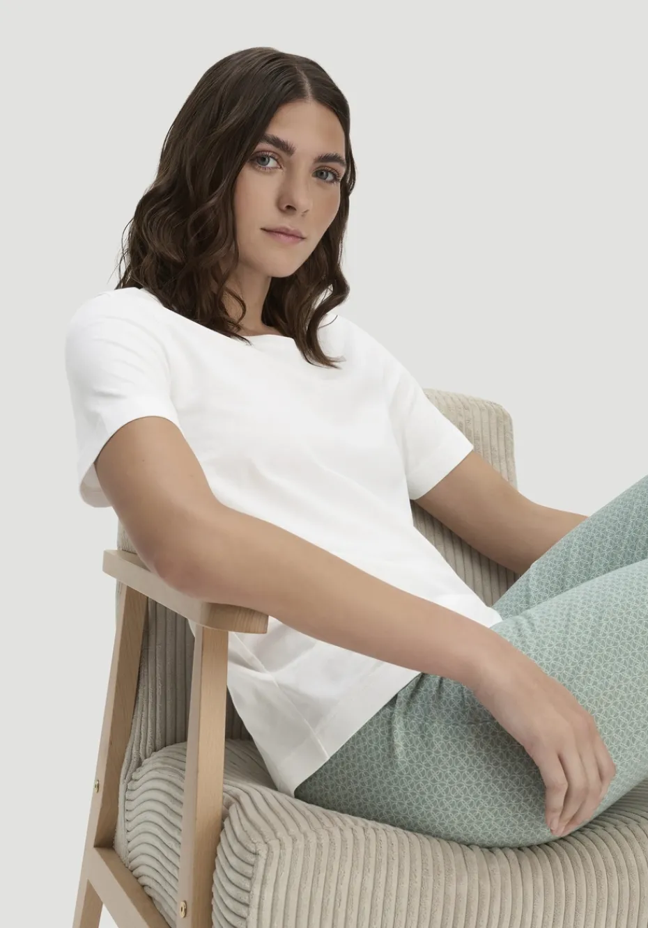 hessnatur Schlaf T-Shirt PURE COTTON aus reiner Bio-Baumwolle von naturweiss Outlet