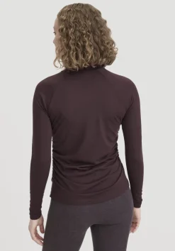 hessnatur Shirt Langarm Slim ACTIVE FUNCTIONAL aus Bio-Merinowolle und TENCEL™ Lyocell von schwarzbeere Hot