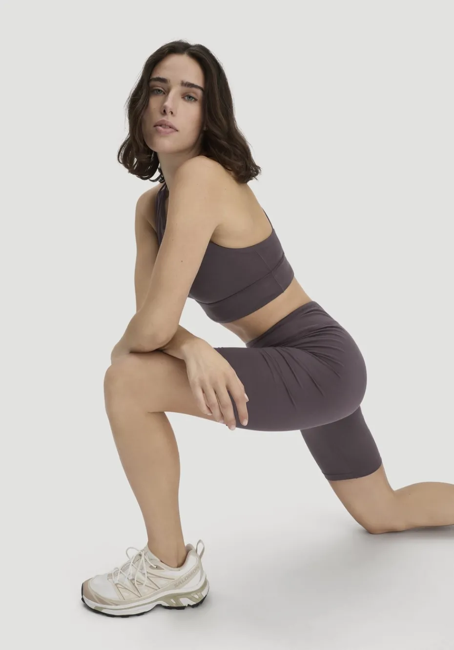 hessnatur Shorts Fitted ACTIVE LIGHT aus Bio-Baumwolle von mauvebraun Outlet
