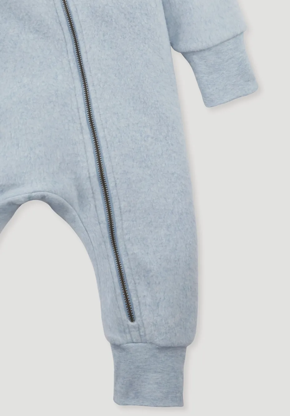 hessnatur Softfleece Overall aus reiner Bio-Baumwolle von helles jeansblau