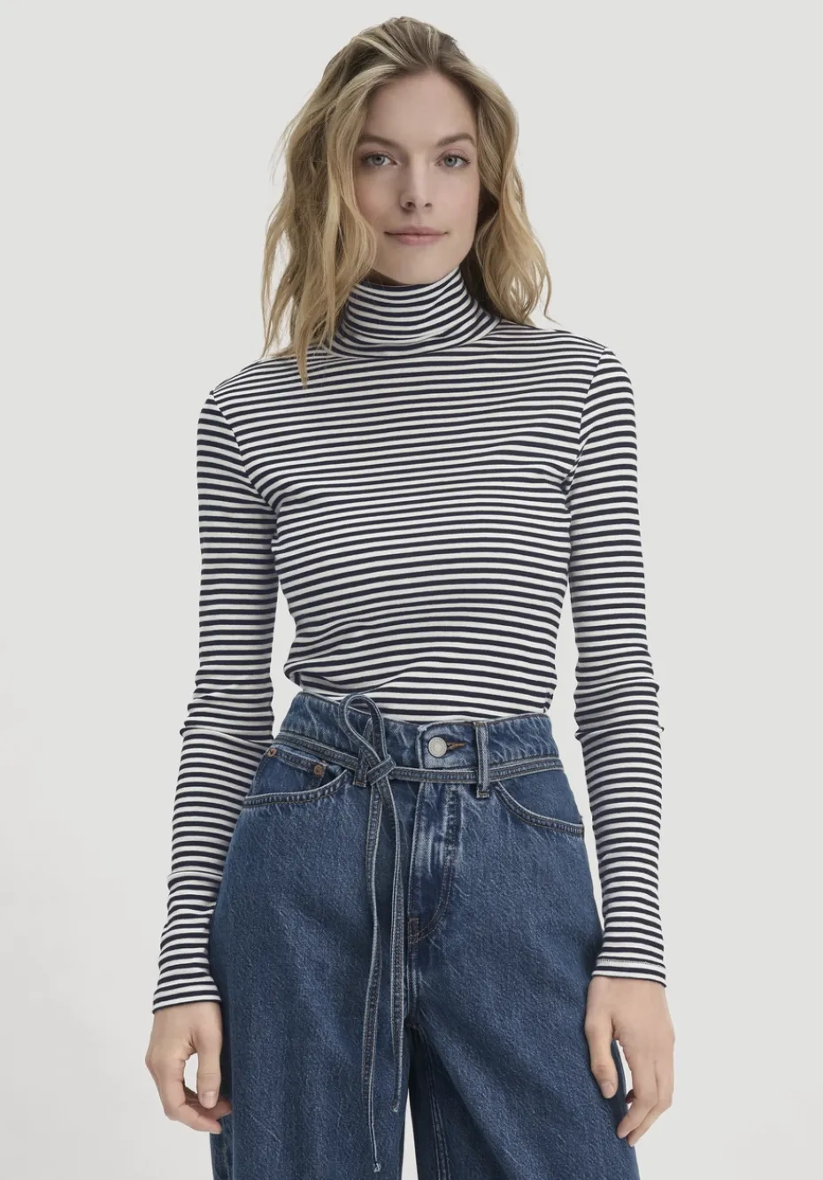 hessnatur Streifen Softrib Longsleeve Fitted aus Bio-Baumwolle und Modal von naturweiss Best