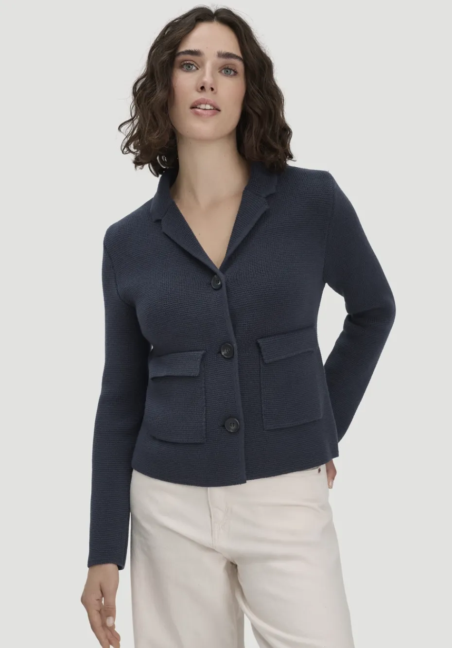 hessnatur Strick Blazer Regular aus Bio-Baumwolle mit Merinowolle von marine Online
