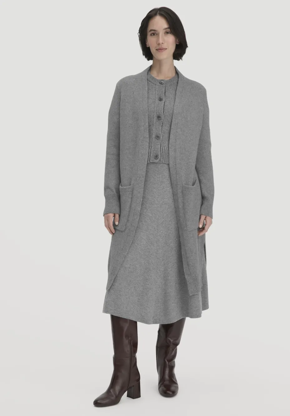 hessnatur Strick Jacke Relaxed aus Bio-Merinowolle mit Bio-Baumwolle von grau New