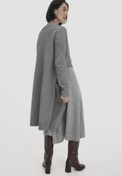 hessnatur Strick Jacke Relaxed aus Bio-Merinowolle mit Bio-Baumwolle von grau New