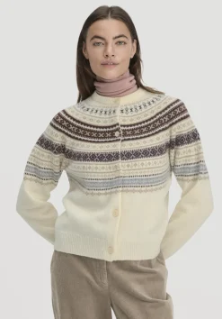 hessnatur Strick Jacke Relaxed BETTER RECYCLING aus reiner Bio-Merinowolle von cocos Hot