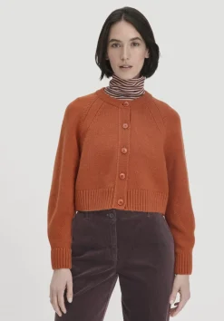 hessnatur Strick Jacke Relaxed Cropped aus Bio-Merinowolle mit Bio-Baumwolle von rotorange