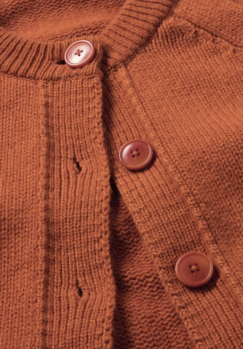 hessnatur Strick Jacke Relaxed Cropped aus Bio-Merinowolle mit Bio-Baumwolle von rotorange