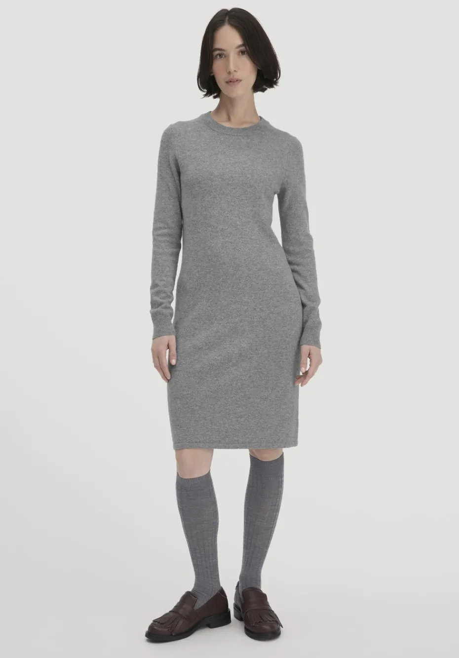 hessnatur Strick Kleid Regular aus Bio-Merinowolle mit Cashmere von grau Clearance