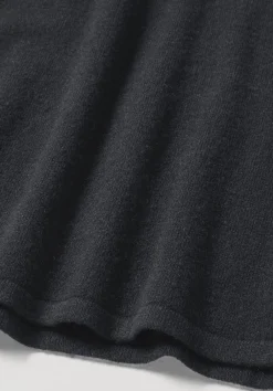 hessnatur Strick Kleid Regular aus Bio-Merinowolle mit Cashmere von schwarz