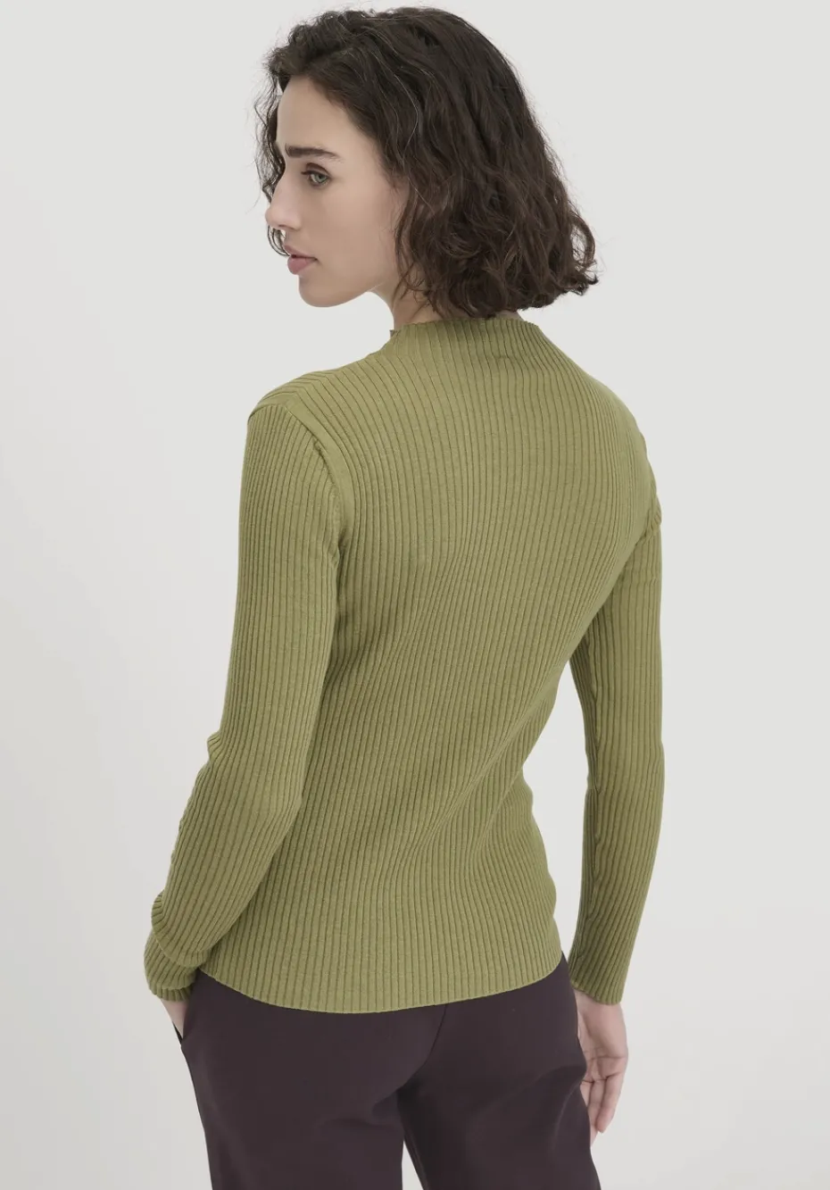 hessnatur Strick Pullover Fitted aus TENCEL™ Lyocell mit Bio-Baumwolle von moos