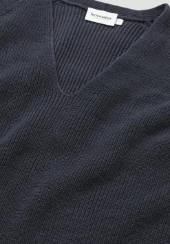 hessnatur Strick Pullover Regular aus reiner Bio-Baumwolle von marine Sale