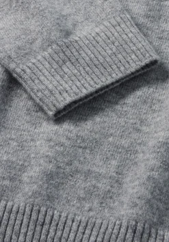 hessnatur Strick Pullover Regular BETTER RECYCLING aus reinem Cashmere von hellgrau Hot