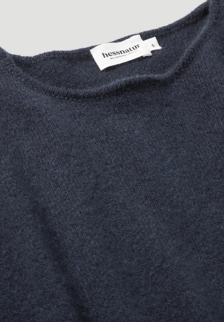 hessnatur Strick Pullover Regular BETTER RECYCLING aus reinem Cashmere von marine Hot