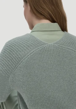 hessnatur Strick Pullover Relaxed aus reinem Alpaka von mattgrün