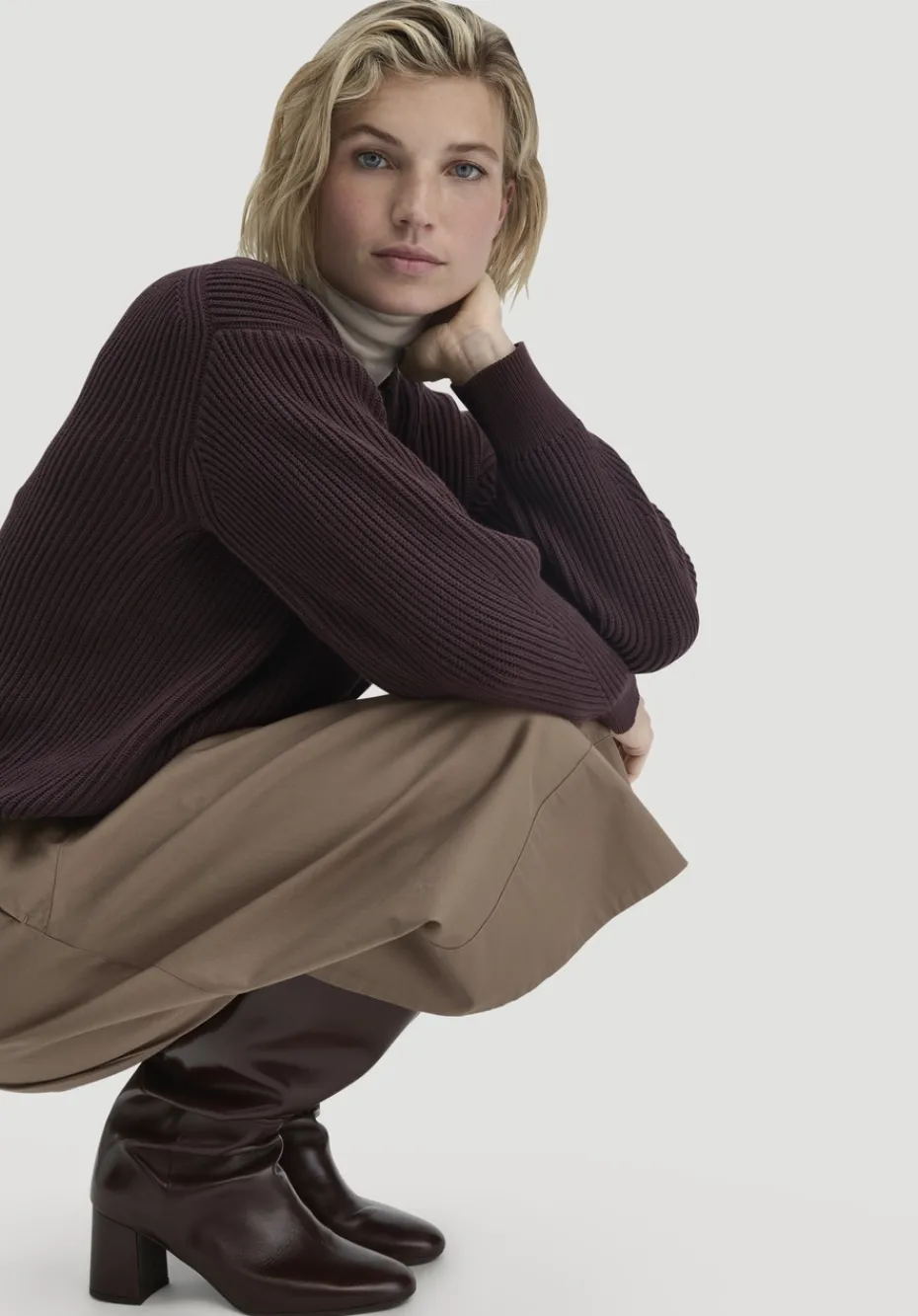 hessnatur Strick Pullover Relaxed aus reiner Bio-Baumwolle von schwarzbeere New